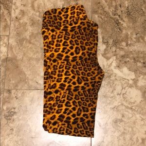 LuLaRoe OS Leopard Print Leggings NWOT
